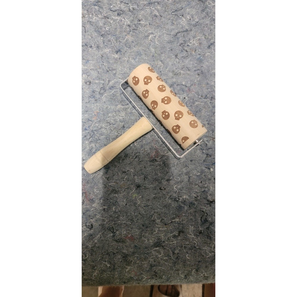 Halloween Wooden Pie Crest/Cookies Roller with Skulls‎